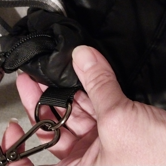 Haute Shore Puffer crossbody purse - Picture 3 of 7